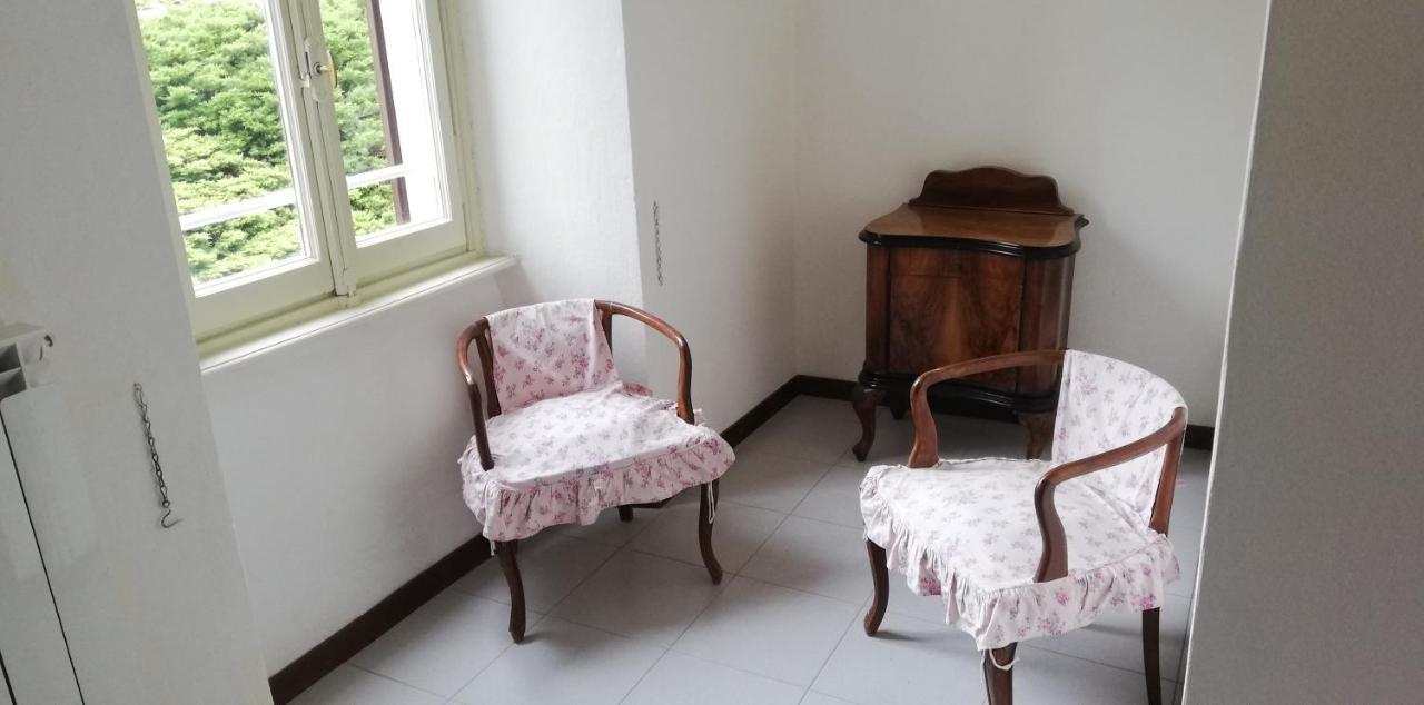 Отель Residenza Santa Valeria Caglio Экстерьер фото