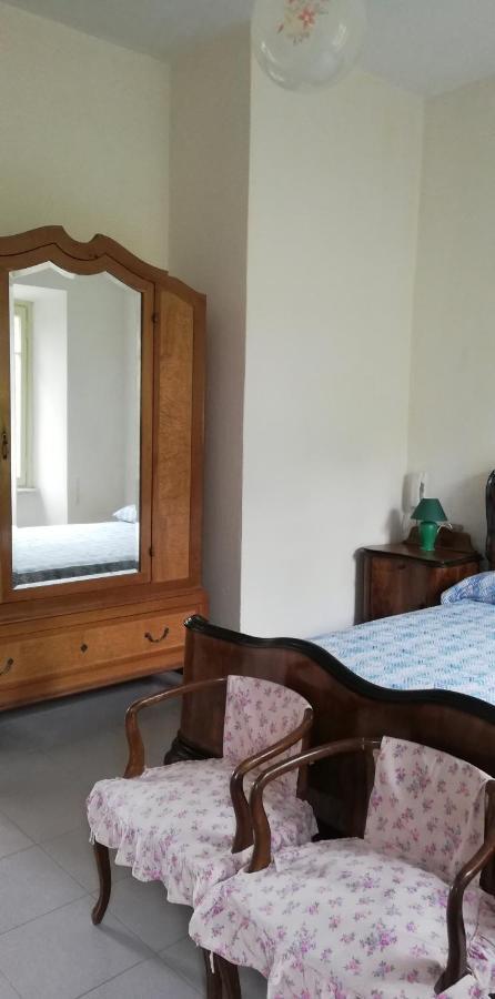 Отель Residenza Santa Valeria Caglio Экстерьер фото
