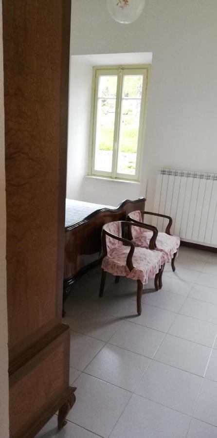 Отель Residenza Santa Valeria Caglio Экстерьер фото