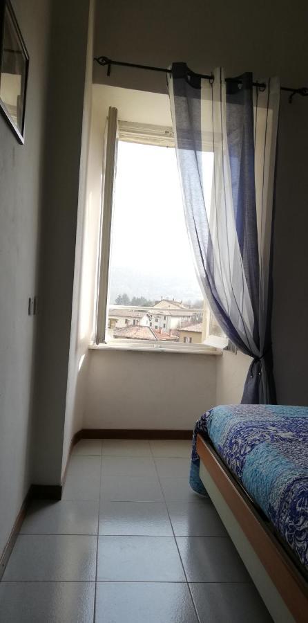 Отель Residenza Santa Valeria Caglio Экстерьер фото