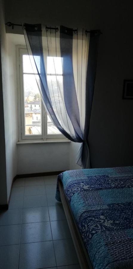 Отель Residenza Santa Valeria Caglio Экстерьер фото